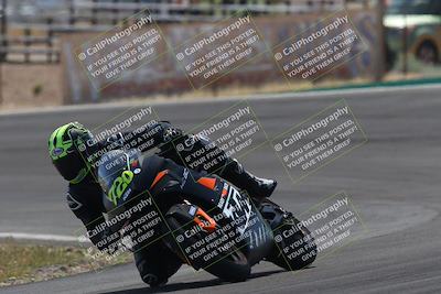 media/Apr-20-2025-AHRMA (Sun) [[393a79c373]]/Race/Group 10/Turn 4b/